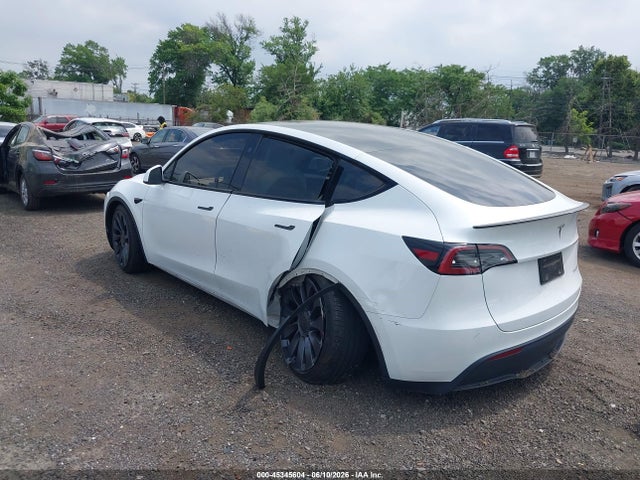 Продаж на аукціоні авто 2024 Tesla Model Y Performance Dual Motor All-wheel Drive, vin: 7SAYGDEF3RA268560, номер лоту: 45345604