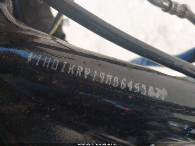 Harley-Davidson FLHXS 2021 1HD1KRP19MB645367 Image 10