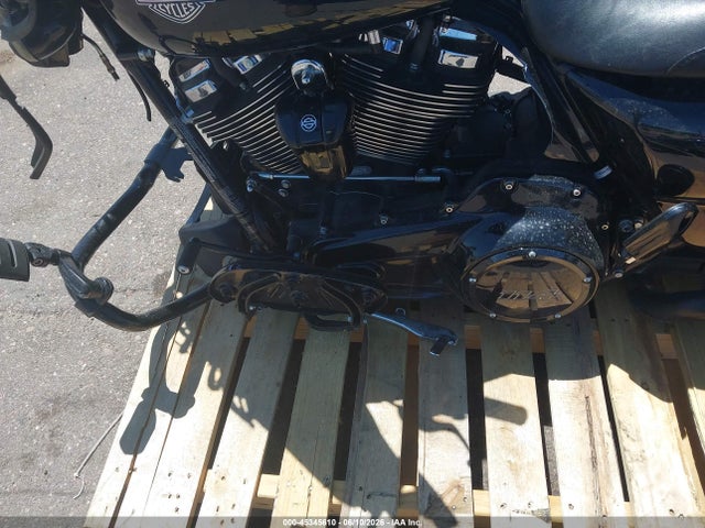 Harley-Davidson FLHXS 2021 1HD1KRP19MB645367 Image 16
