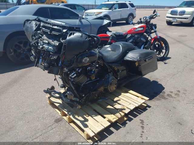 Harley-Davidson FLHXS 2021 1HD1KRP19MB645367 Image 2