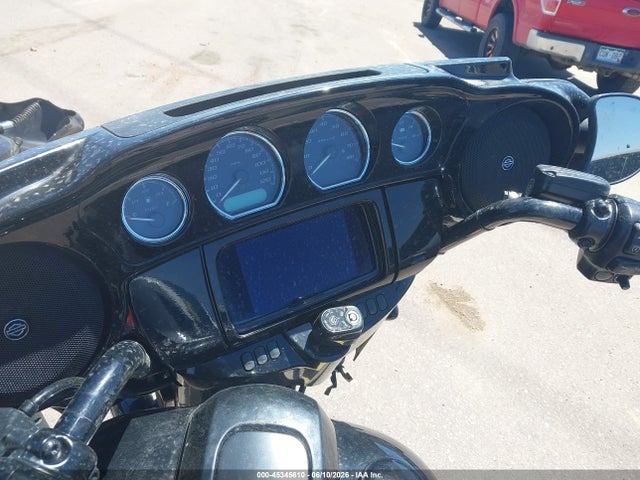 Harley-Davidson FLHXS 2021 1HD1KRP19MB645367 Image 7