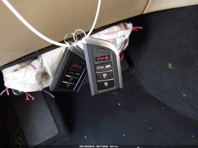 45345619 :رقم المزاد ، 5J8YE1H33NL014491 vin ، 2022 Acura Mdx Standard مزاد بيع