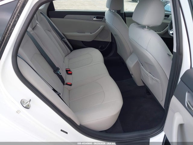 Hyundai SONATA ECO 2018 5NPE24AA4JH701725 Image 8