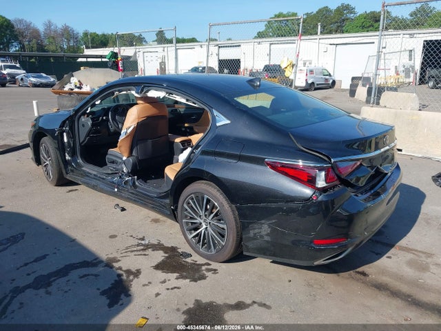 45345674 :رقم المزاد ، 58ADZ1B14RU180449 vin ، 2024 Lexus Es 350 مزاد بيع