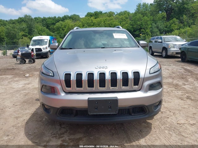 Продажа на аукционе авто 2017 Jeep Cherokee Latitude 4x4, vin: 1C4PJMCB3HD223234, номер лота: 45345694