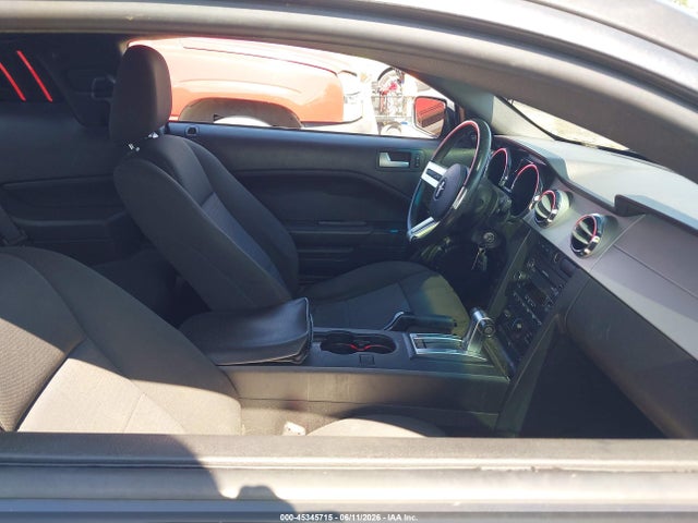 Продаж на аукціоні авто 2009 Ford Mustang V6/v6 Premium, vin: 1ZVHT80N895141500, номер лоту: 45345715