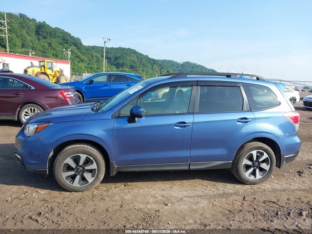 45345748 :رقم المزاد ، JF2SJAEC6JH496618 vin ، 2018 Subaru Forester 2.5i Premium مزاد بيع