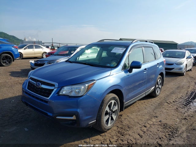 45345748 :رقم المزاد ، JF2SJAEC6JH496618 vin ، 2018 Subaru Forester 2.5i Premium مزاد بيع
