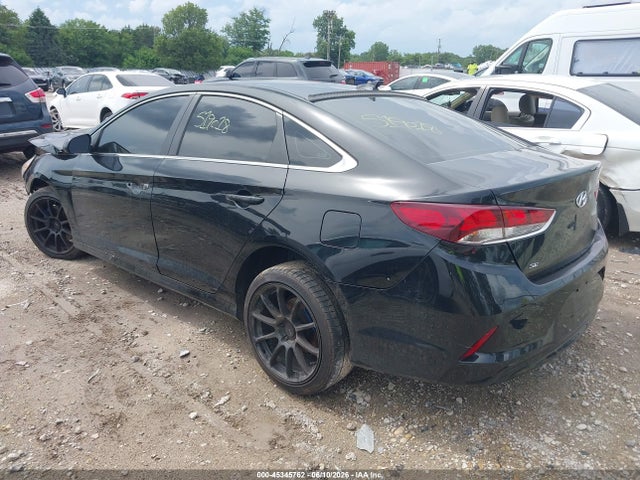 Продажа на аукционе авто 2019 Hyundai Sonata Se, vin: 5NPE24AF2KH762147, номер лота: 45345762