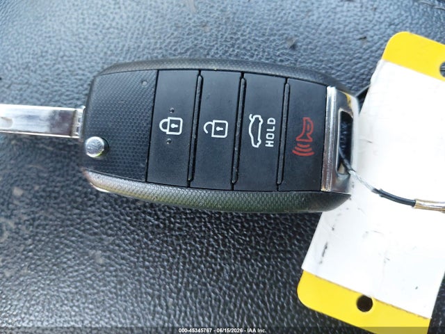 KIA Optima Lx 2018 5XXGT4L3XJG232561 Image 11