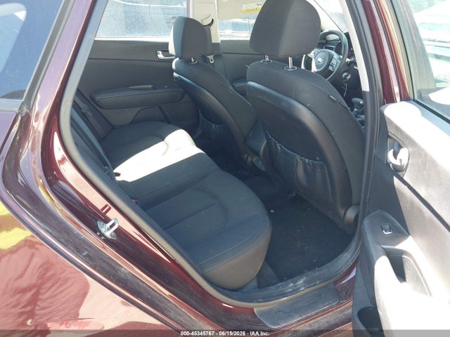KIA Optima Lx 2018 5XXGT4L3XJG232561 Image 8