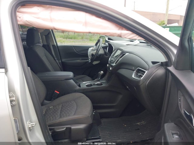 Продажа на аукционе авто 2019 Chevrolet Equinox Lt, vin: 2GNAXUEV3K6123725, номер лота: 45345775