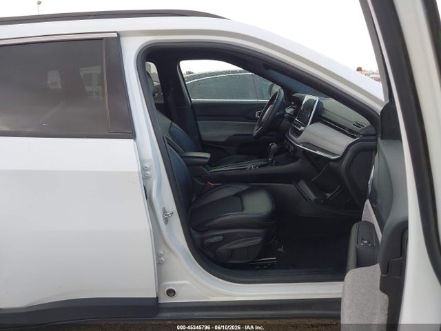Продажа на аукционе авто 2025 Jeep Compass Latitude 4x4, vin: 3C4NJDBN5ST547421, номер лота: 45345796