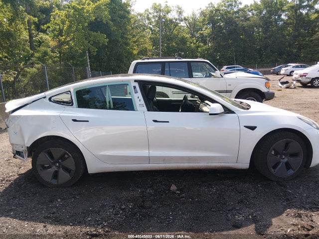Tesla Model 3 Rear-wheel Drive 2023 5YJ3E1EAXPF499911 Image 13