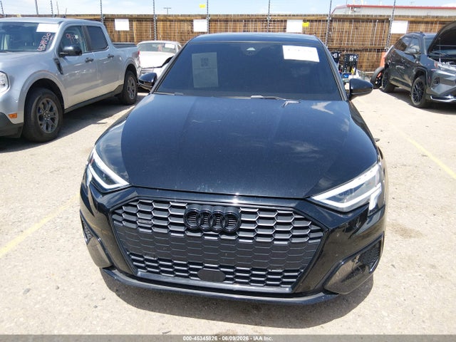 45345826 :رقم المزاد ، WAUHUDGY8NA077725 vin ، 2022 Audi A3 Premium Plus 40 Tfsi Quattro S Tronic مزاد بيع