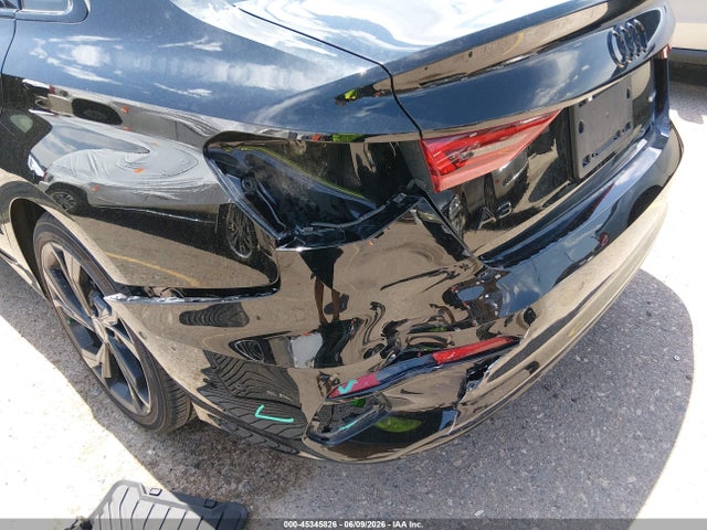 45345826 :رقم المزاد ، WAUHUDGY8NA077725 vin ، 2022 Audi A3 Premium Plus 40 Tfsi Quattro S Tronic مزاد بيع