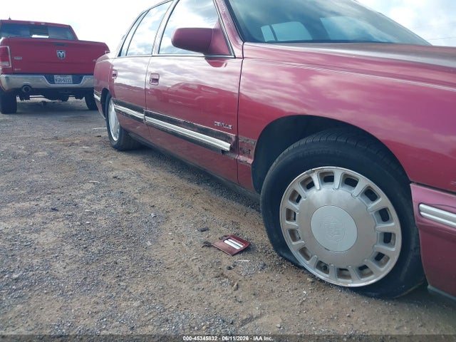 45345832 :رقم المزاد ، 1G6KD54YXVU268406 vin ، 1997 Cadillac Deville Standard مزاد بيع