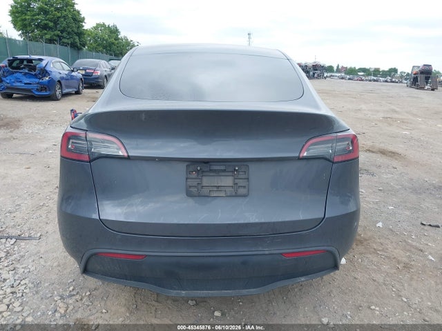 2021 Tesla Model Y Long Range Dual Motor All-wheel Drive მანქანა იყიდება აუქციონზე, vin: 5YJYGDEE3MF251600, აუქციონის ნომერი: 45345876