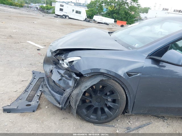 2021 Tesla Model Y Long Range Dual Motor All-wheel Drive მანქანა იყიდება აუქციონზე, vin: 5YJYGDEE3MF251600, აუქციონის ნომერი: 45345876