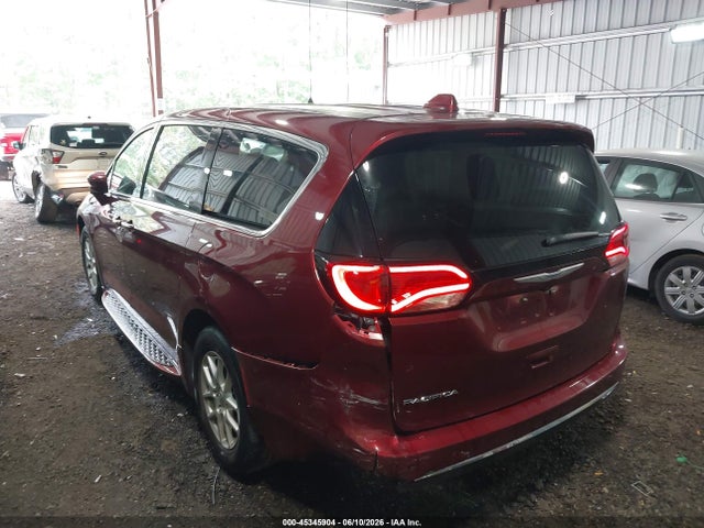 2020 Chrysler Pacifica Touring მანქანა იყიდება აუქციონზე, vin: 2C4RC1FG1LR233159, აუქციონის ნომერი: 45345904