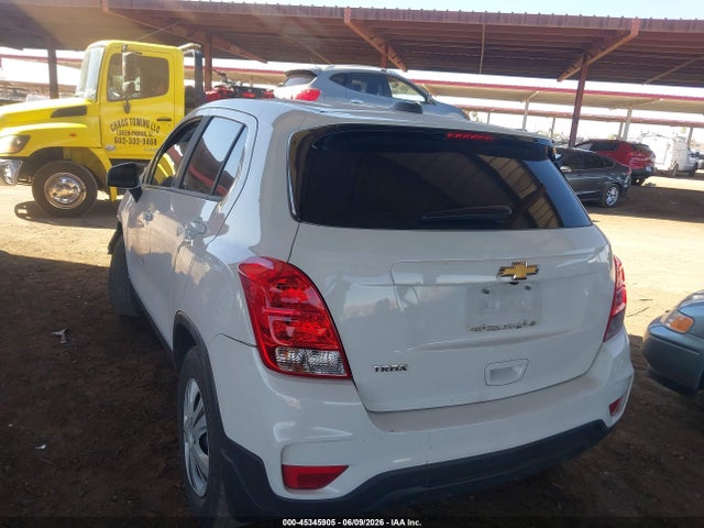 Chevrolet TRAX LS 2017 3GNCJKSB5HL266463 Image 3