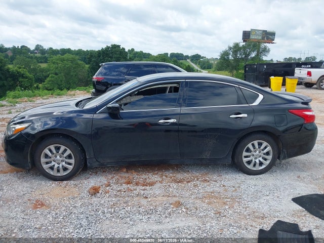 Nissan Altima 2.5 S 2017 1N4AL3AP4HC497921 Image 14