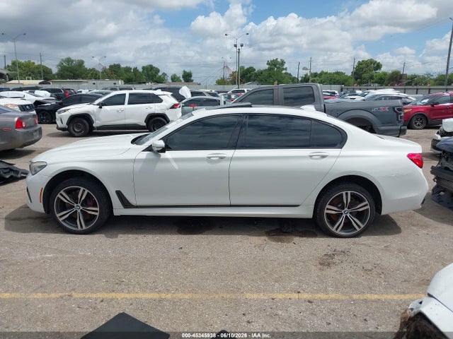 45345938 :رقم المزاد ، WBA7F0C55HGM21393 vin ، 2017 Bmw 750i مزاد بيع