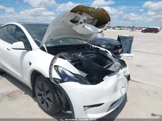 2025 Tesla Model Y Long Range Dual Motor All-wheel Drive მანქანა იყიდება აუქციონზე, vin: 7SAYGDEEXSA353134, აუქციონის ნომერი: 45346035