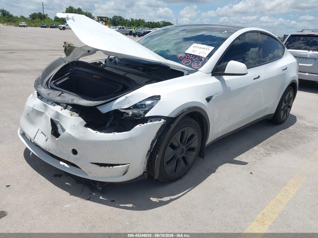 2025 Tesla Model Y Long Range Dual Motor All-wheel Drive მანქანა იყიდება აუქციონზე, vin: 7SAYGDEEXSA353134, აუქციონის ნომერი: 45346035