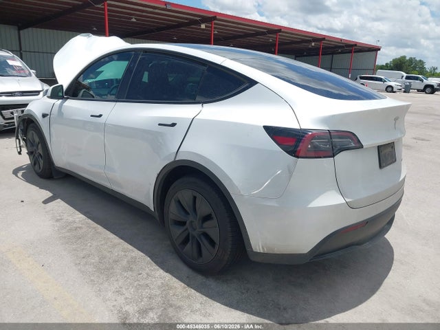 2025 Tesla Model Y Long Range Dual Motor All-wheel Drive მანქანა იყიდება აუქციონზე, vin: 7SAYGDEEXSA353134, აუქციონის ნომერი: 45346035