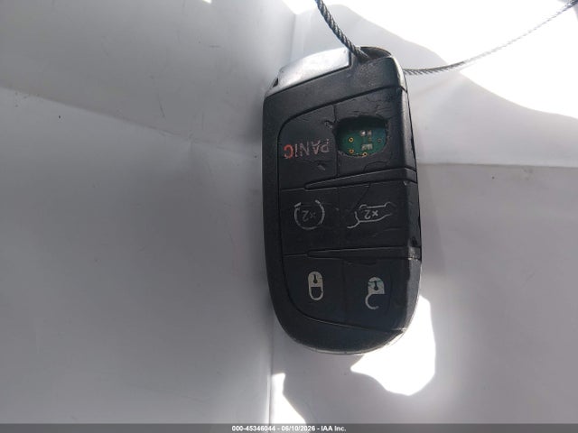 2015 Jeep Grand Cherokee Limited მანქანა იყიდება აუქციონზე, vin: 1C4RJEBG1FC904121, აუქციონის ნომერი: 45346044