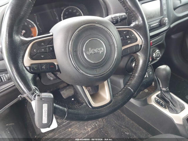 Продажа на аукционе авто 2016 Jeep Renegade Latitude, vin: ZACCJBBTXGPD12229, номер лота: 45346058