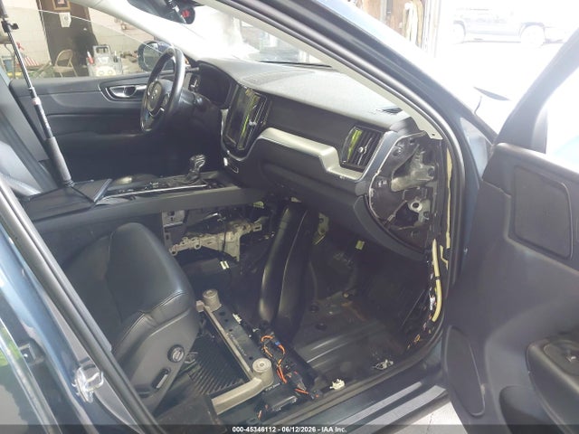 Aukcja sprzedaży 2019 Volvo Xc60 T5 Momentum, vin: LYV102RK4KB220767, numer aukcji: 45346112