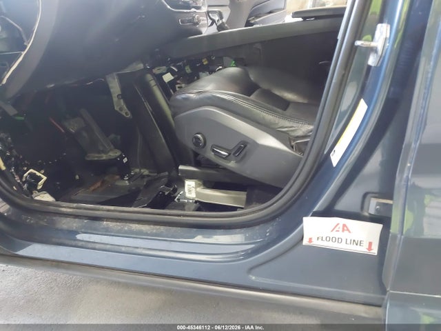 Продаж на аукціоні авто 2019 Volvo Xc60 T5 Momentum, vin: LYV102RK4KB220767, номер лоту: 45346112