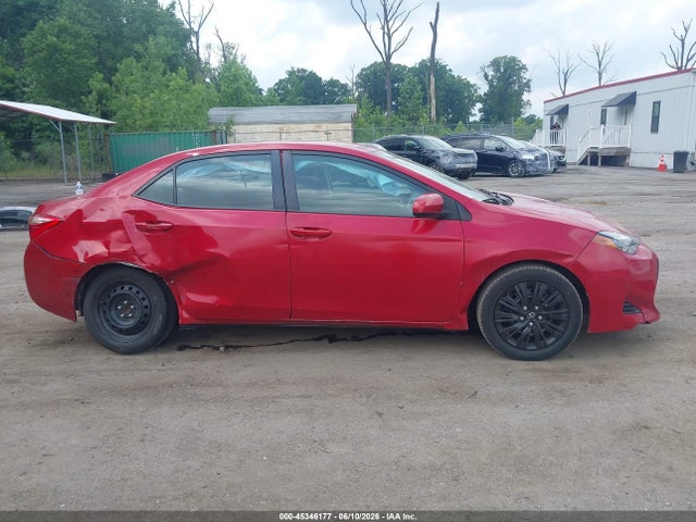 45346177 :رقم المزاد ، 2T1BURHE8JC034468 vin ، 2018 Toyota Corolla Le مزاد بيع