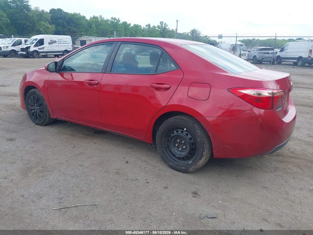45346177 :رقم المزاد ، 2T1BURHE8JC034468 vin ، 2018 Toyota Corolla Le مزاد بيع