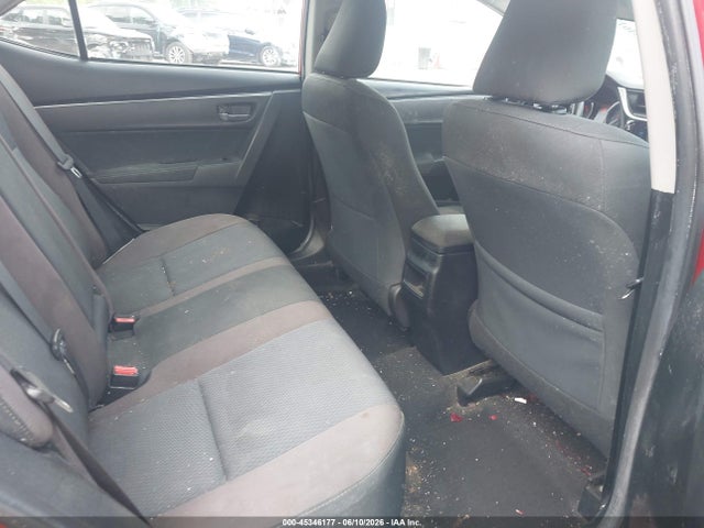 45346177 :رقم المزاد ، 2T1BURHE8JC034468 vin ، 2018 Toyota Corolla Le مزاد بيع
