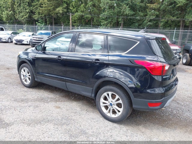 Ford ESCAPE SE 2019 1FMCU9GD6KUA65814 Image 3