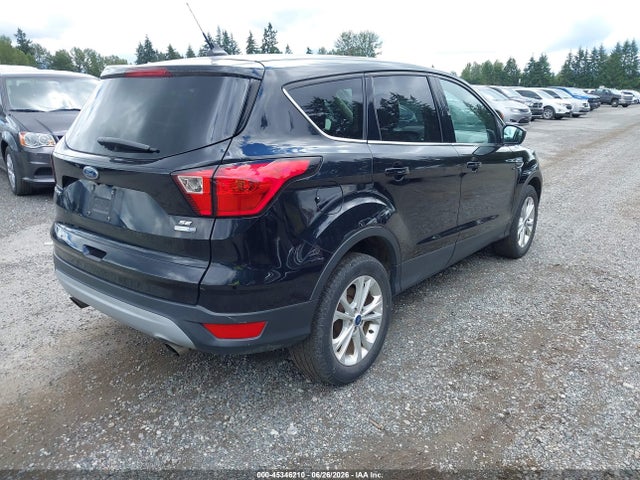 Ford ESCAPE SE 2019 1FMCU9GD6KUA65814 Image 4