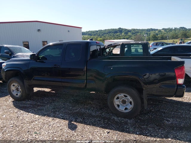 5TFRX5GN4HX076261 Toyota Tacoma Sr