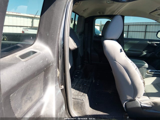 5TFRX5GN4HX076261 Toyota Tacoma Sr