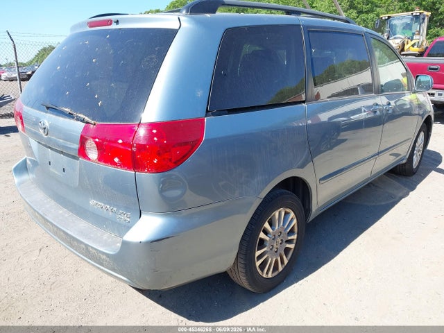 45346268 :رقم المزاد ، 5TDDK4CC3AS032545 vin ، 2010 Toyota Sienna Xle مزاد بيع