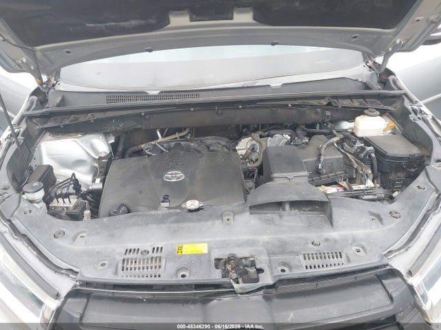 Toyota Highlander Limited Platinum 2018 5TDDZRFH0JS874114 Image 10