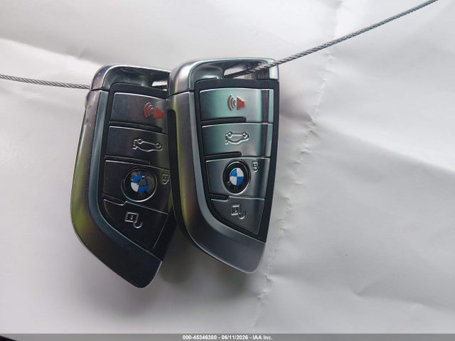 45346380 :رقم المزاد ، 5UXKR0C33H0V71528 vin ، 2017 Bmw X5 Xdrive35i مزاد بيع