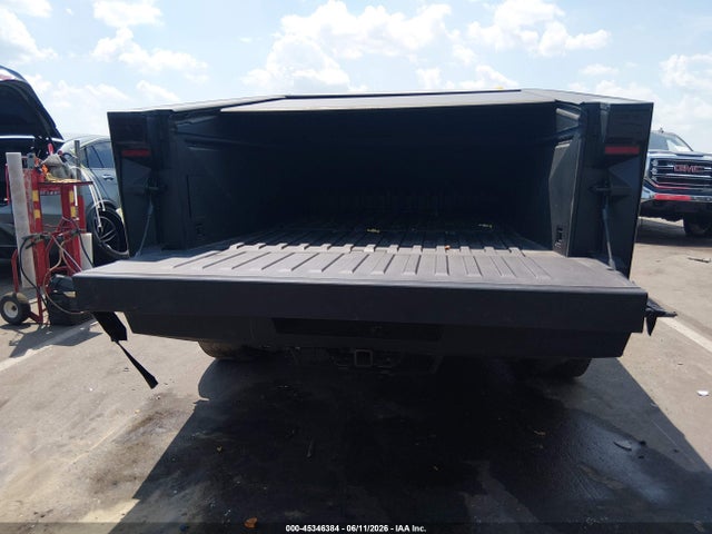 Tesla Cybertruck All-wheel Drive 2025 7G2CEHED0SA071982 Image 16