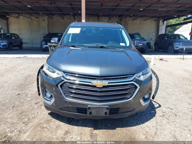 45346400 :رقم المزاد ، 1GNEVHKWXKJ168157 vin ، 2019 Chevrolet Traverse 3lt مزاد بيع