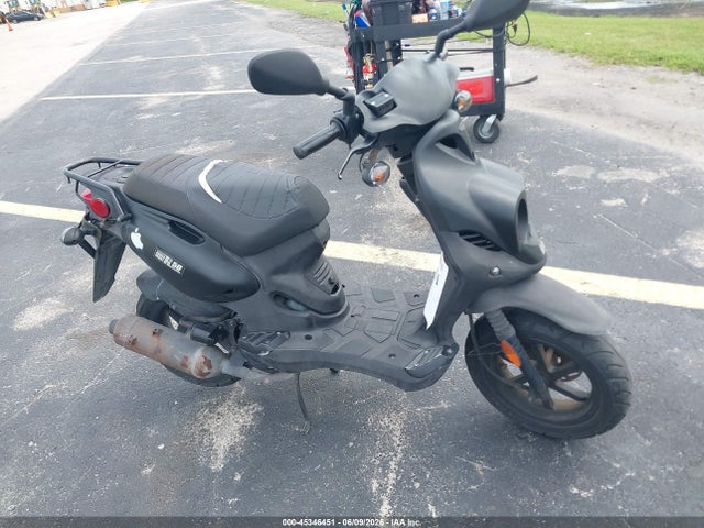 2022 RFVPMP200N1022810 zdjęcie główne