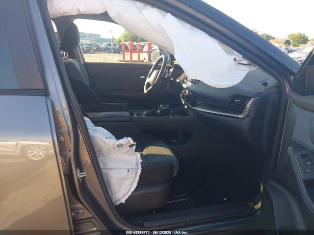 JN8BT3BB0NW333081 Nissan Rogue Sv Intelligent Awd