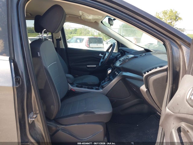 45346477 :رقم المزاد ، 1FMCU0GX6FUC77057 vin ، 2015 Ford Escape Se مزاد بيع
