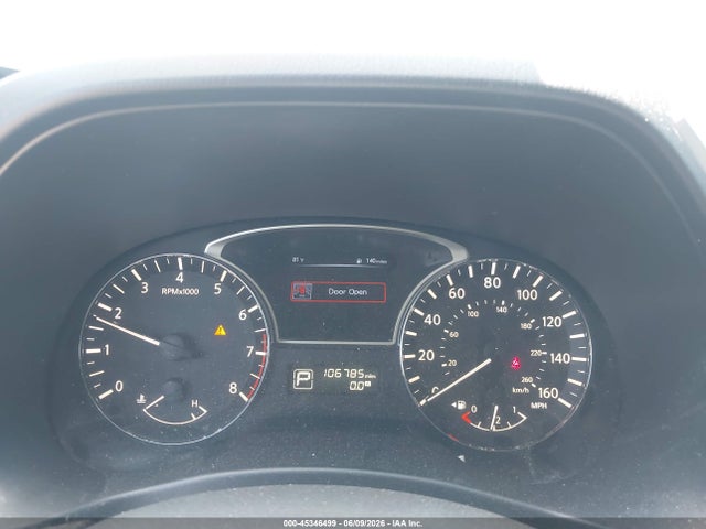 Продажа на аукционе авто 2015 Nissan Pathfinder Sv, vin: 5N1AR2MNXFC716998, номер лота: 45346499